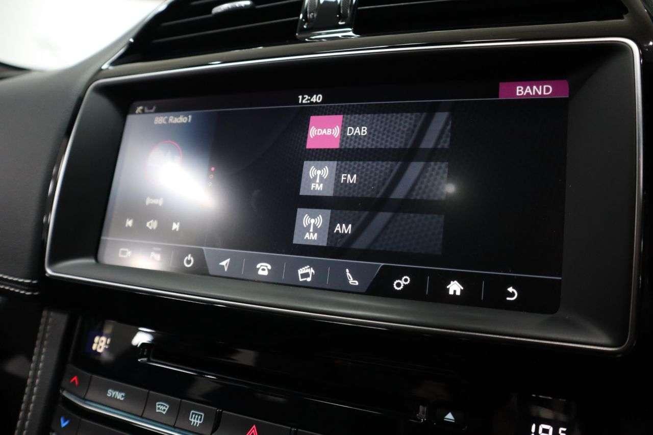 2020 JAGUAR F-PACE 2020 JAGUAR F-PACE