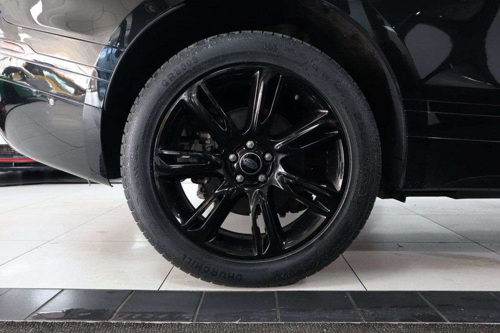 2022 LAND ROVER RANGE ROVER VELAR 2022 LAND ROVER RANGE ROVER VELAR