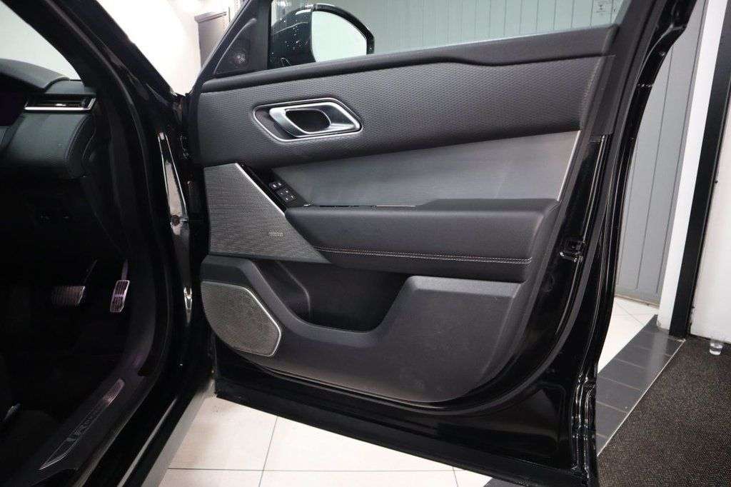 2022 LAND ROVER RANGE ROVER VELAR 2022 LAND ROVER RANGE ROVER VELAR