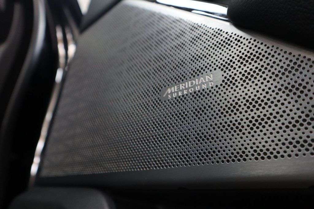 2022 LAND ROVER RANGE ROVER VELAR 2022 LAND ROVER RANGE ROVER VELAR