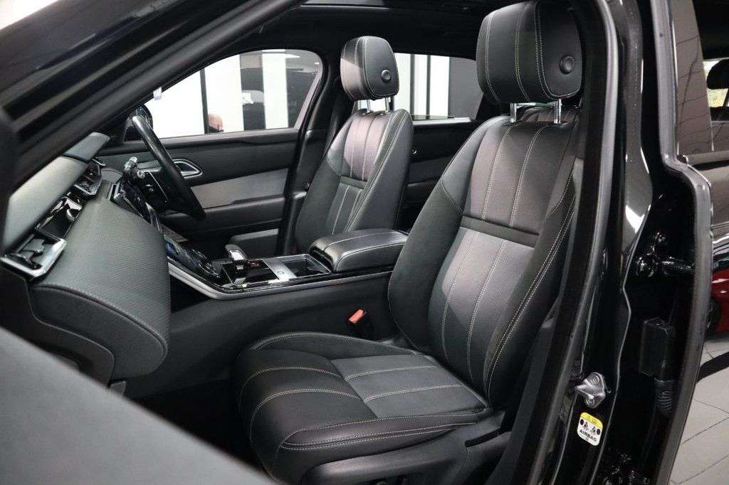 2022 LAND ROVER RANGE ROVER VELAR 2022 LAND ROVER RANGE ROVER VELAR