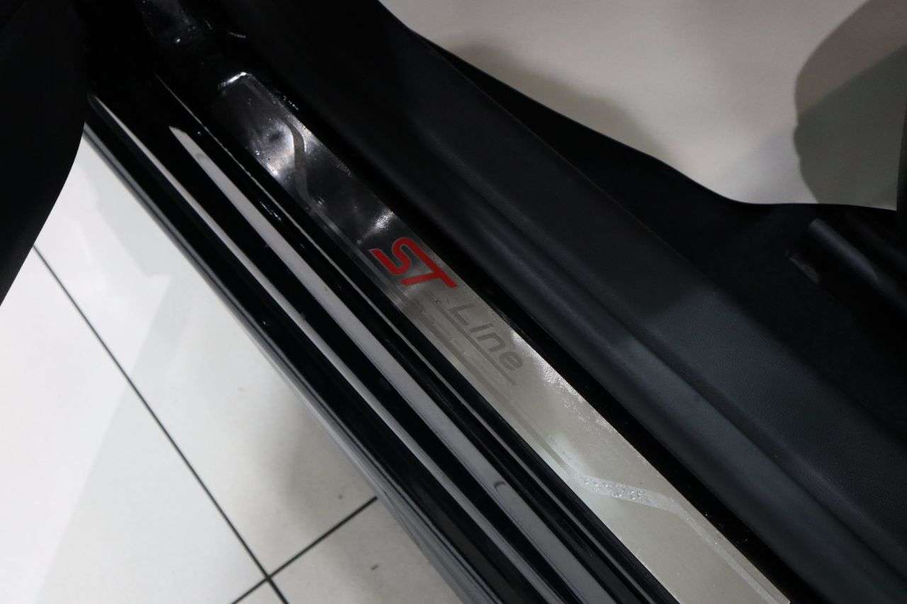 2020 FORD FOCUS 2020 FORD FOCUS