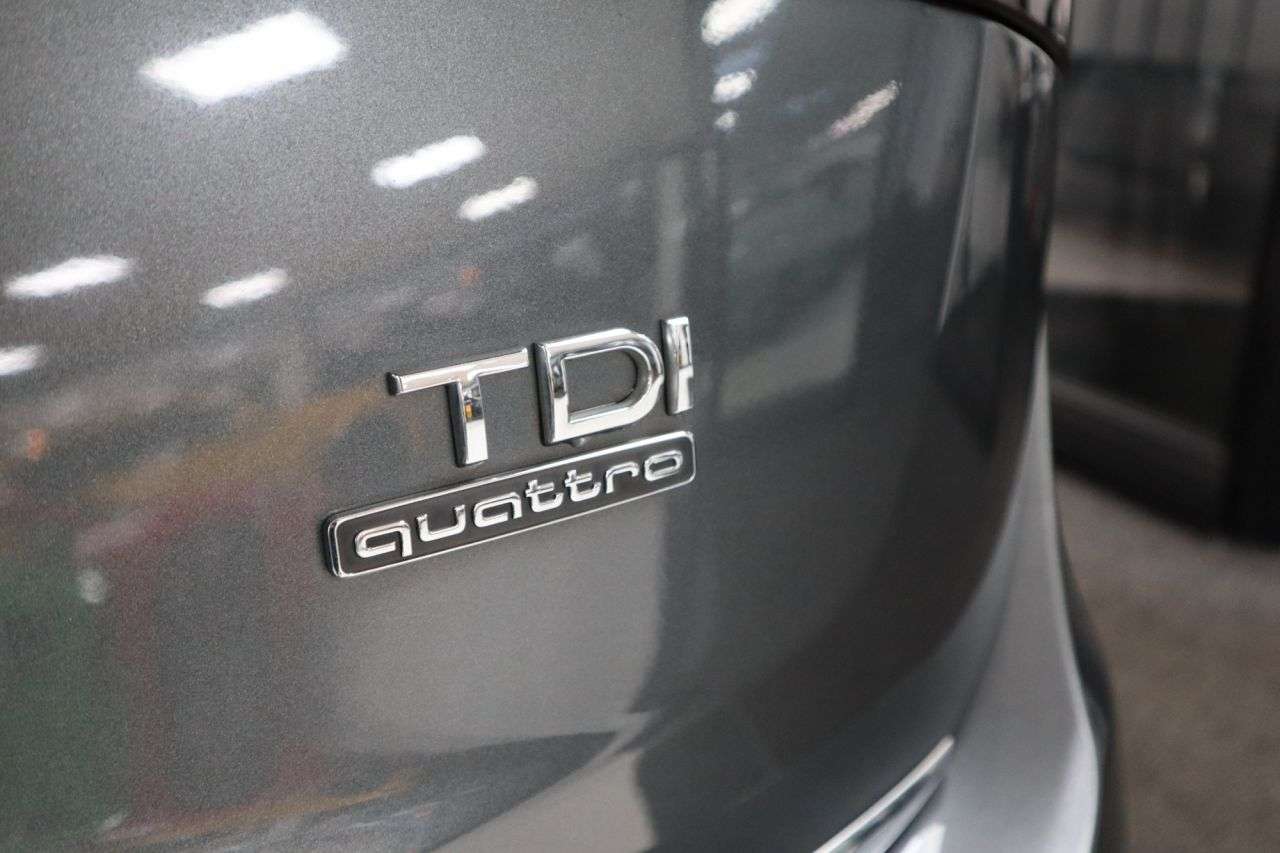 2015 AUDI Q5 2015 AUDI Q5