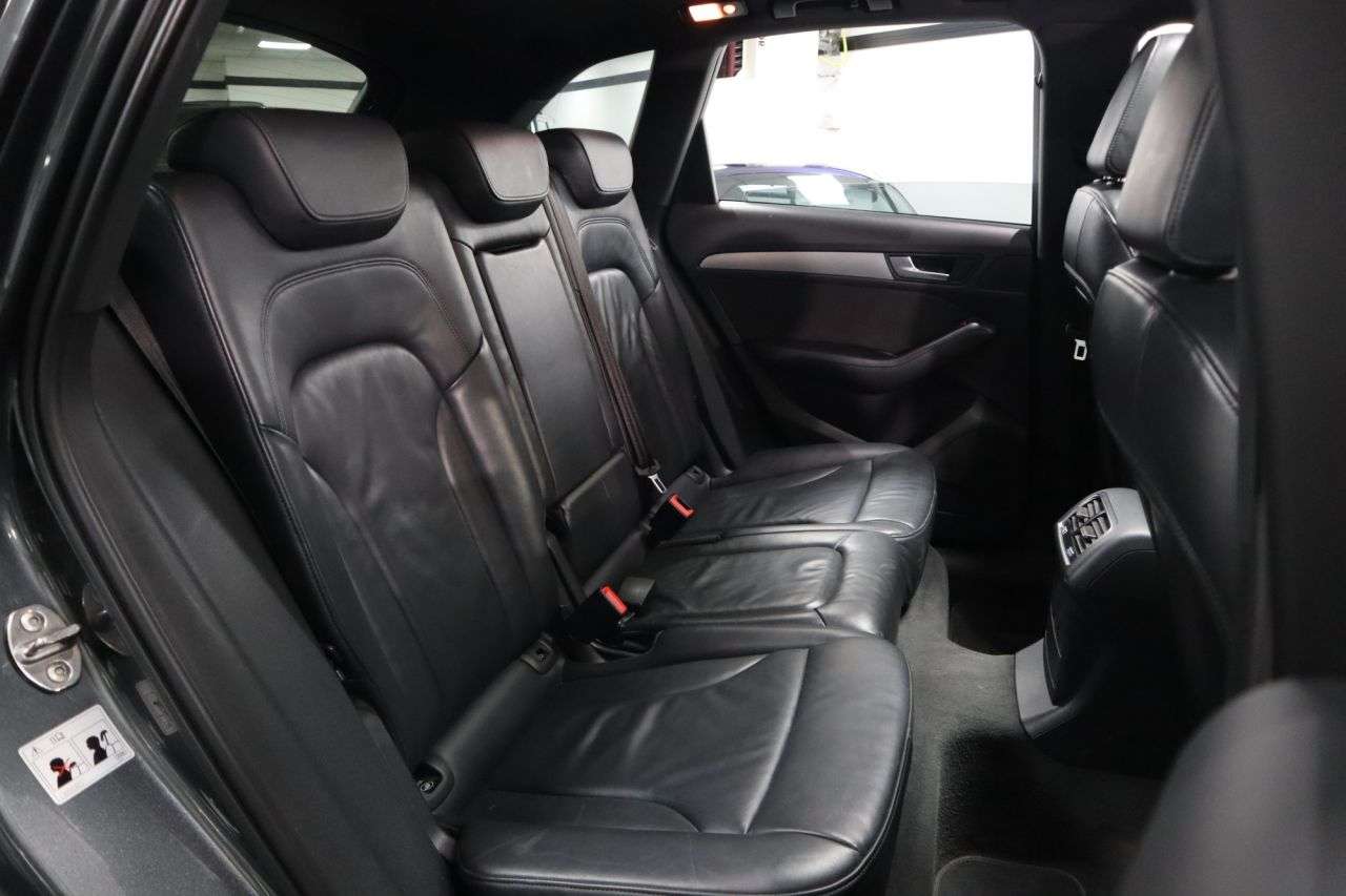 2015 AUDI Q5 2015 AUDI Q5