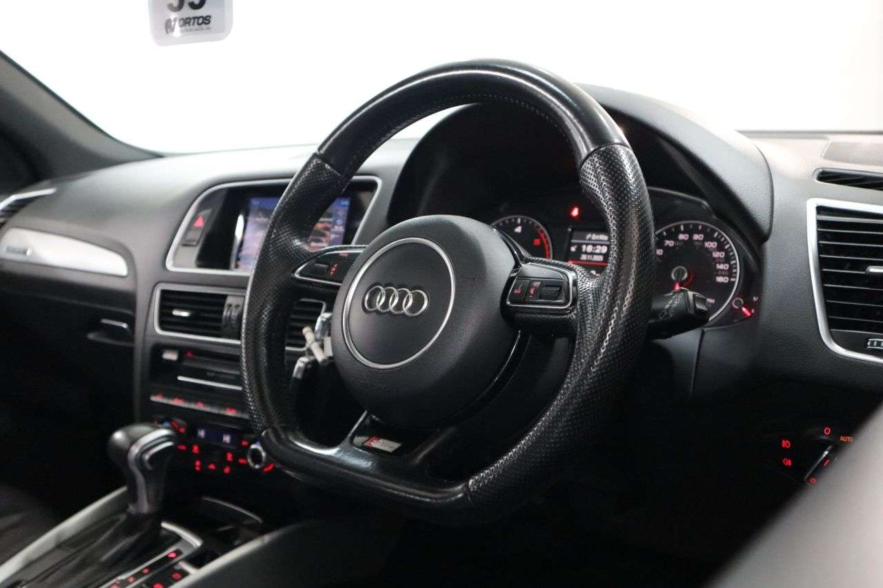 2015 AUDI Q5 2015 AUDI Q5