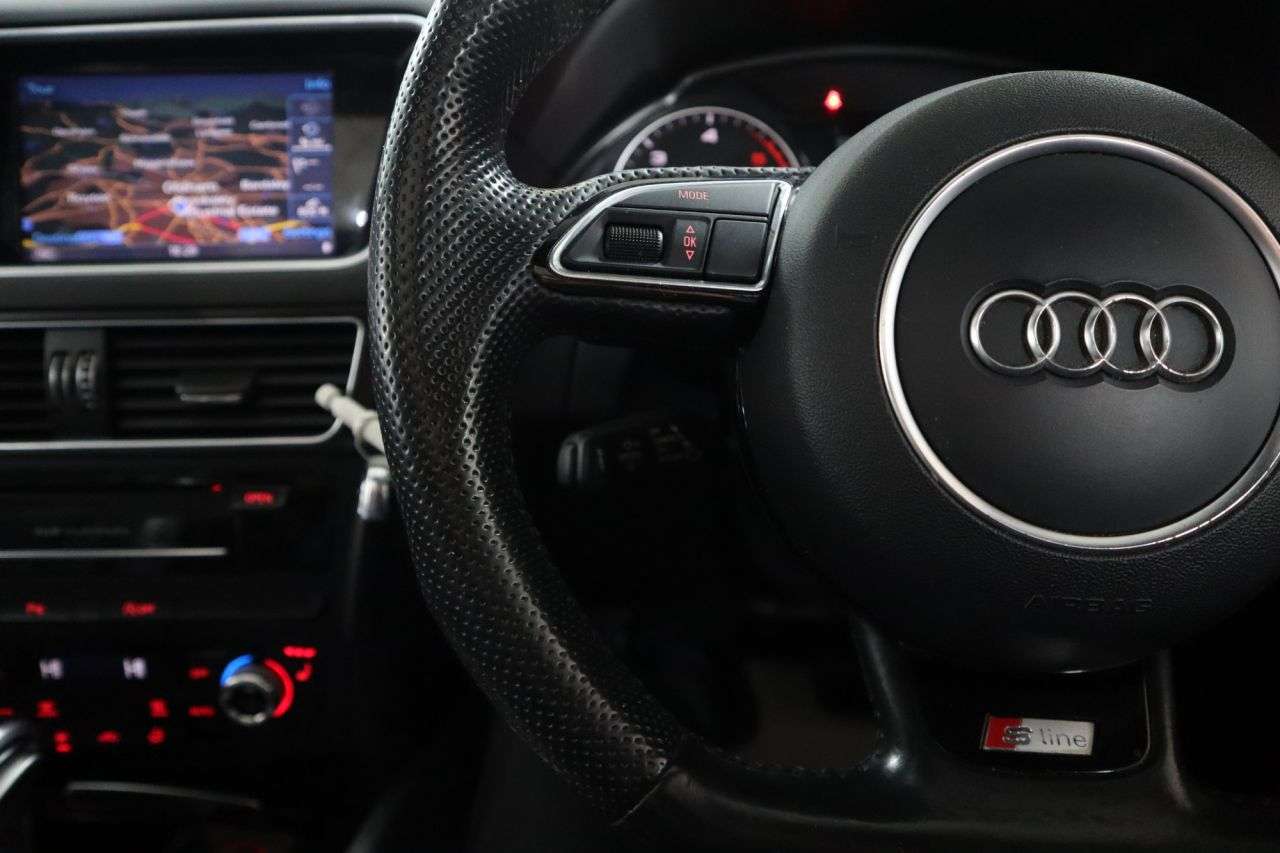 2015 AUDI Q5 2015 AUDI Q5