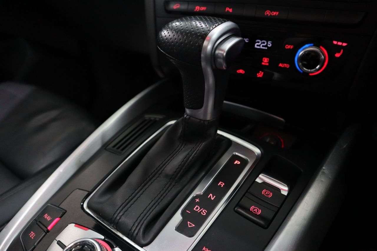 2015 AUDI Q5 2015 AUDI Q5