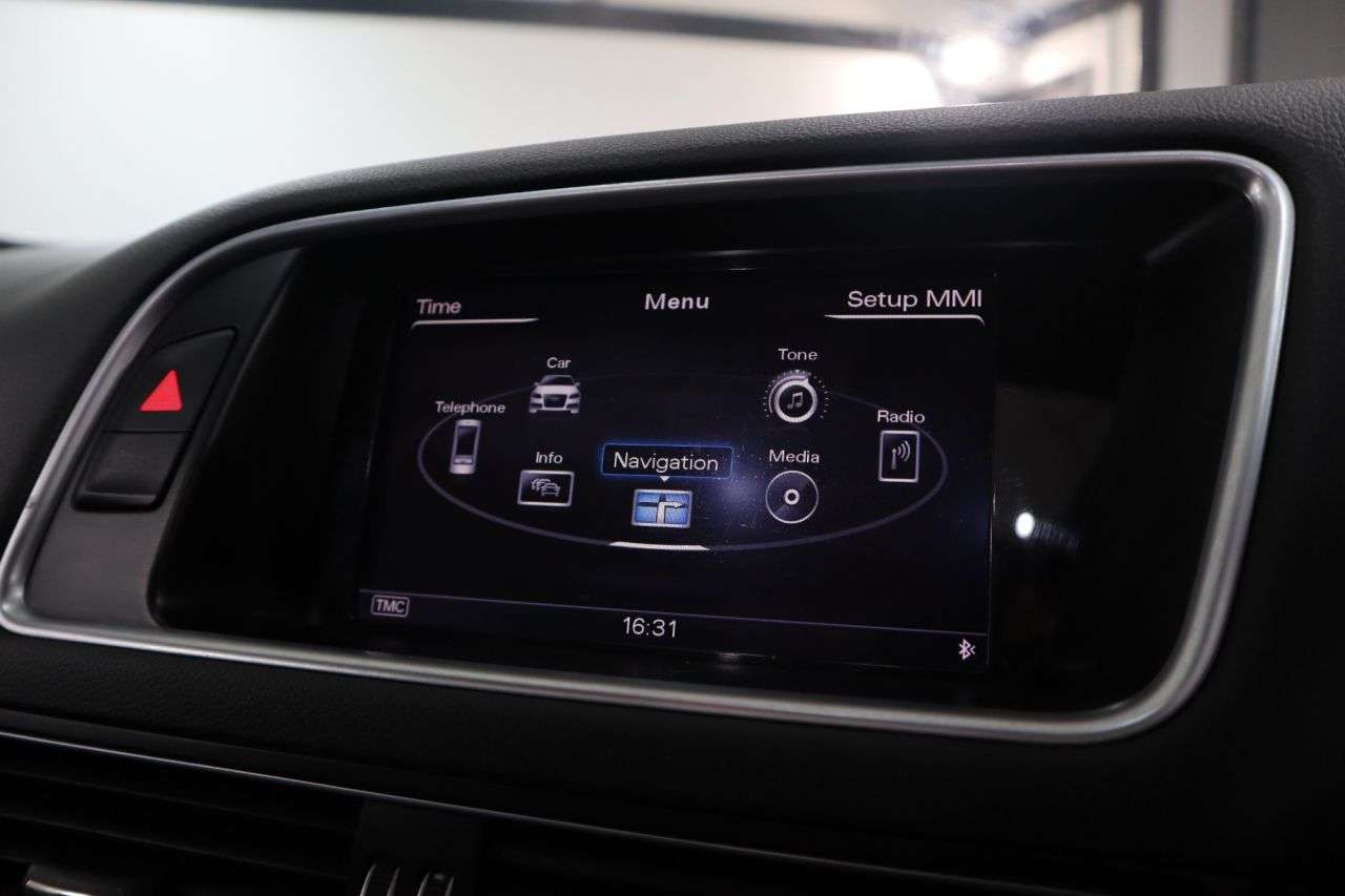 2015 AUDI Q5 2015 AUDI Q5