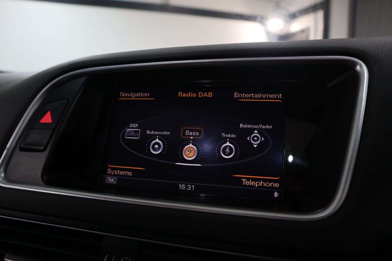 2015 AUDI Q5 2015 AUDI Q5