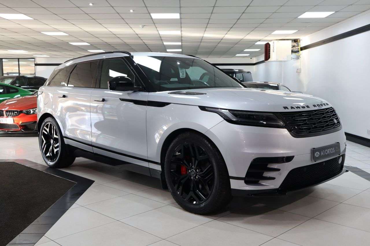 A 2023 LAND ROVER RANGE ROVER VELAR 2.0 D200 MHEV Dynamic SE SUV 5dr Diesel Auto 4WD Euro 6 (s/s) (204 ps) FULL A 2023 LAND ROVER RANGE ROVER VELAR 2.0 D200 MHEV Dynamic SE SUV 5dr Diesel Auto 4WD Euro 6 (s/s) (204 ps) FULL