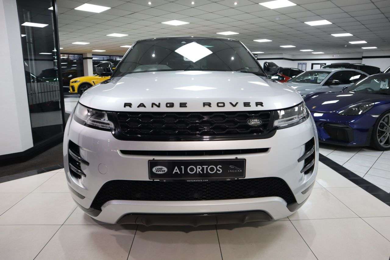 A 2019 LAND ROVER RANGE ROVER EVOQUE 2.0 D180 R-Dynamic SE SUV 5dr Diesel Auto 4WD Euro 6 (s/s) (180 ps) AMAZING A 2019 LAND ROVER RANGE ROVER EVOQUE 2.0 D180 R-Dynamic SE SUV 5dr Diesel Auto 4WD Euro 6 (s/s) (180 ps) AMAZING