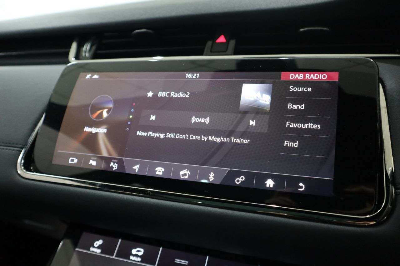 2019 LAND ROVER RANGE ROVER EVOQUE 2019 LAND ROVER RANGE ROVER EVOQUE