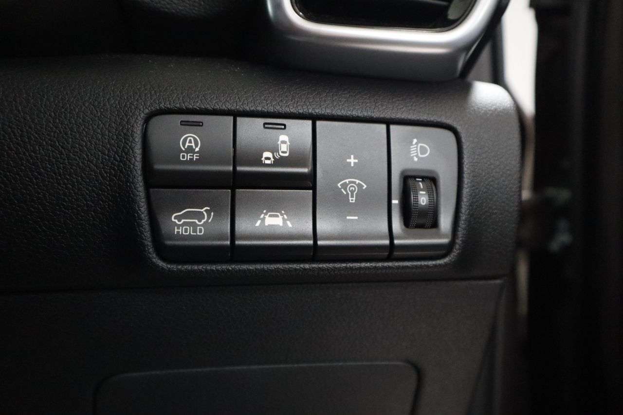 2021 KIA SPORTAGE 2021 KIA SPORTAGE