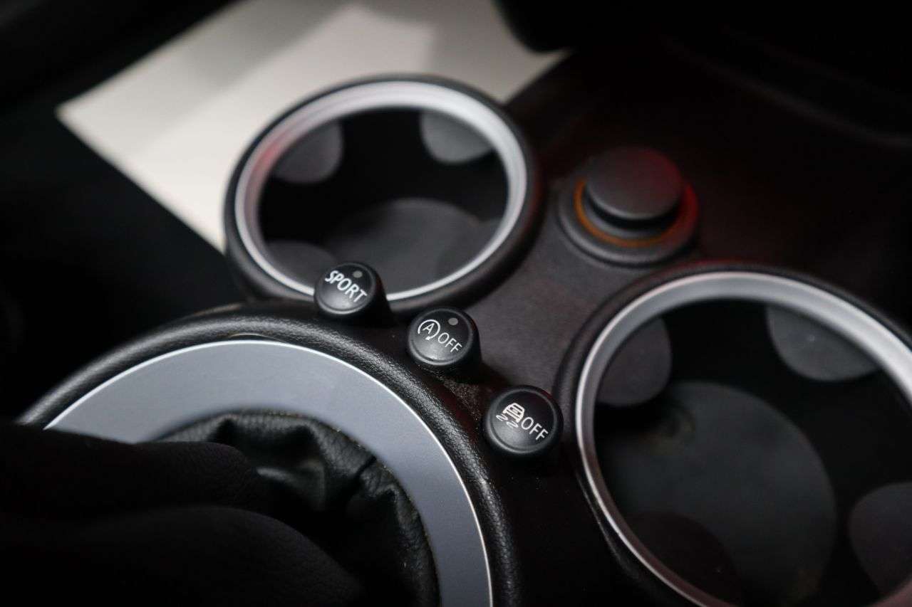 2012 MINI ROADSTER 2012 MINI ROADSTER