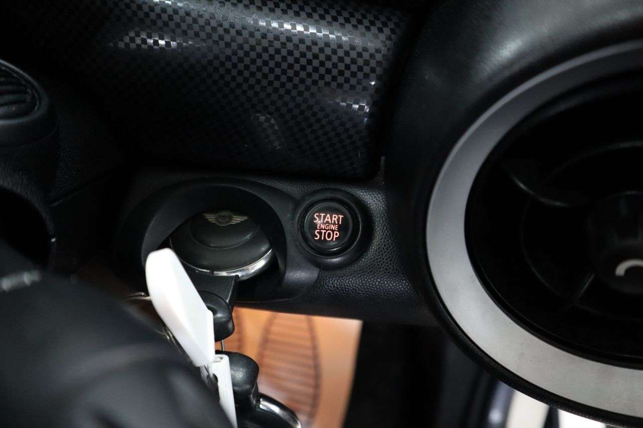 2012 MINI ROADSTER 2012 MINI ROADSTER