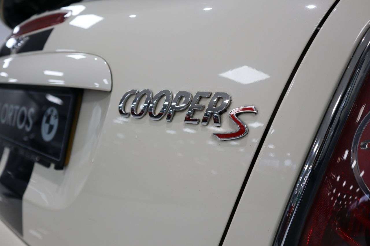 2012 MINI ROADSTER 2012 MINI ROADSTER