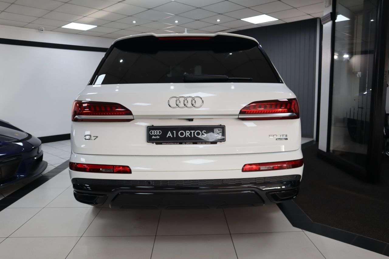 2019 AUDI Q7 2019 AUDI Q7