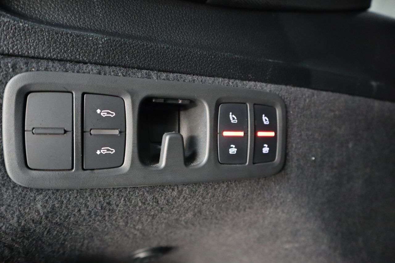 2019 AUDI Q7 2019 AUDI Q7