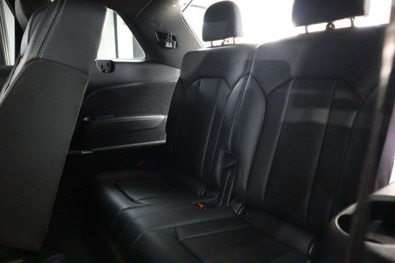 2019 AUDI Q7 2019 AUDI Q7