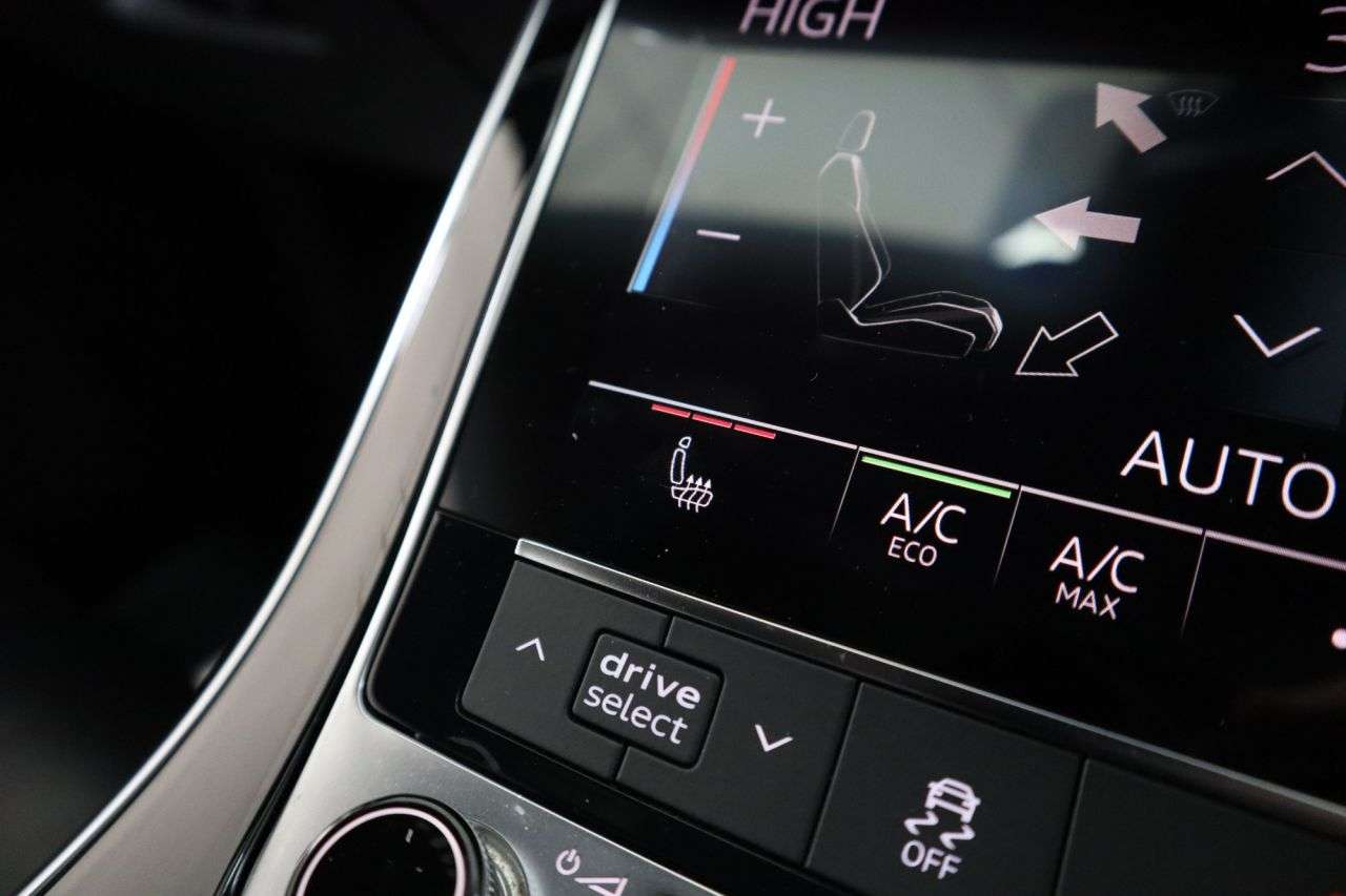 2019 AUDI Q7 2019 AUDI Q7