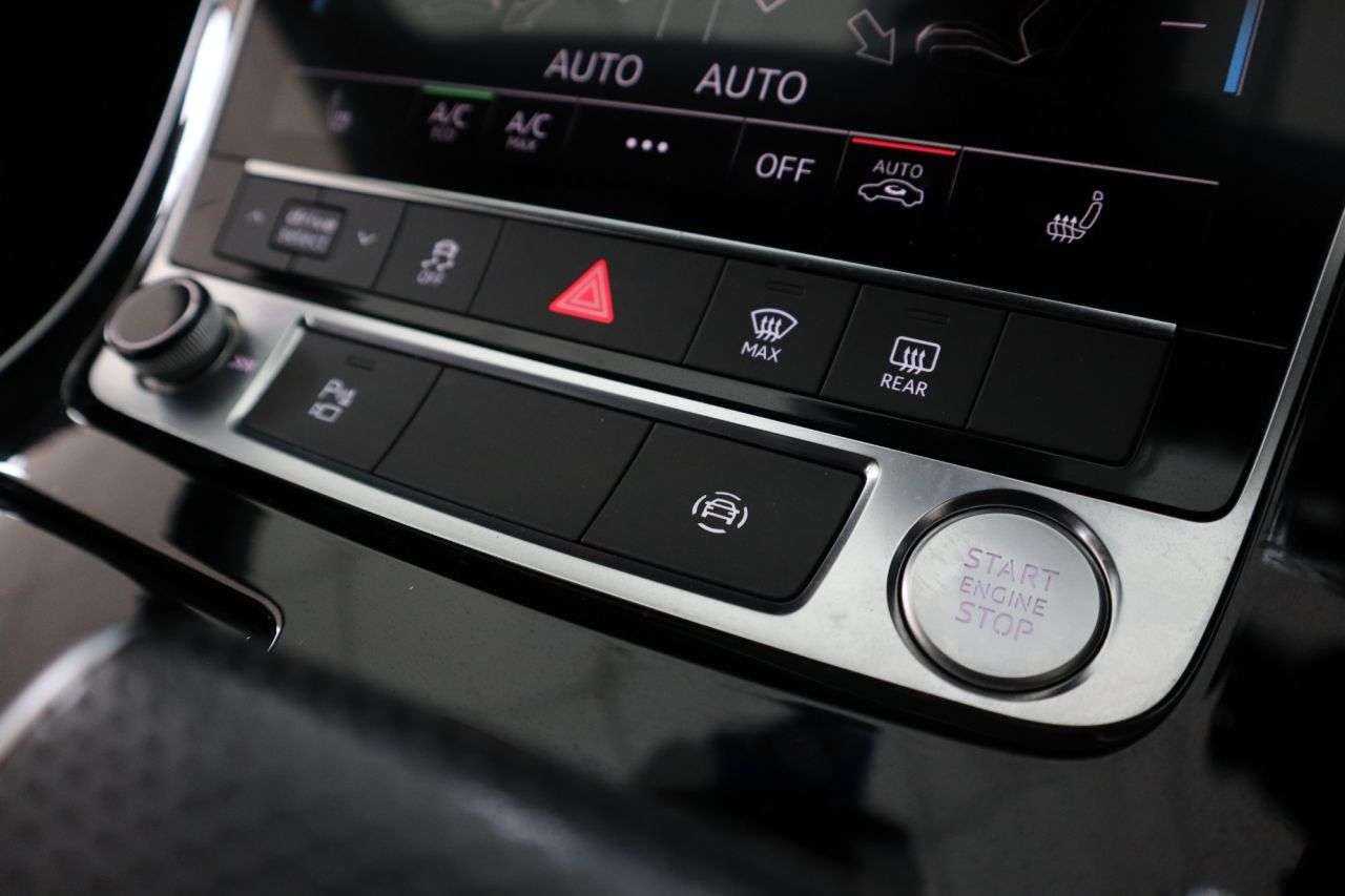 2019 AUDI Q7 2019 AUDI Q7