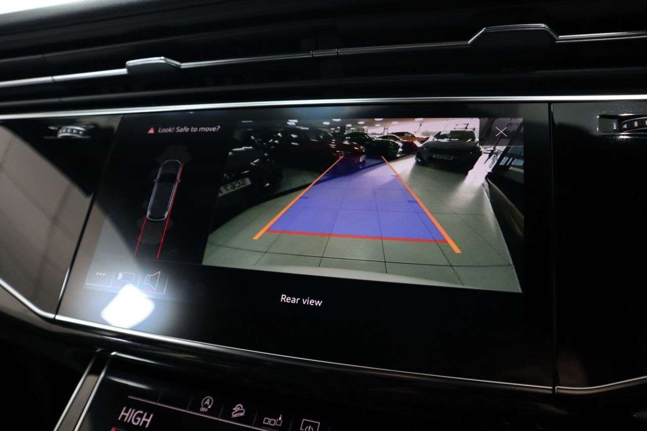 2019 AUDI Q7 2019 AUDI Q7