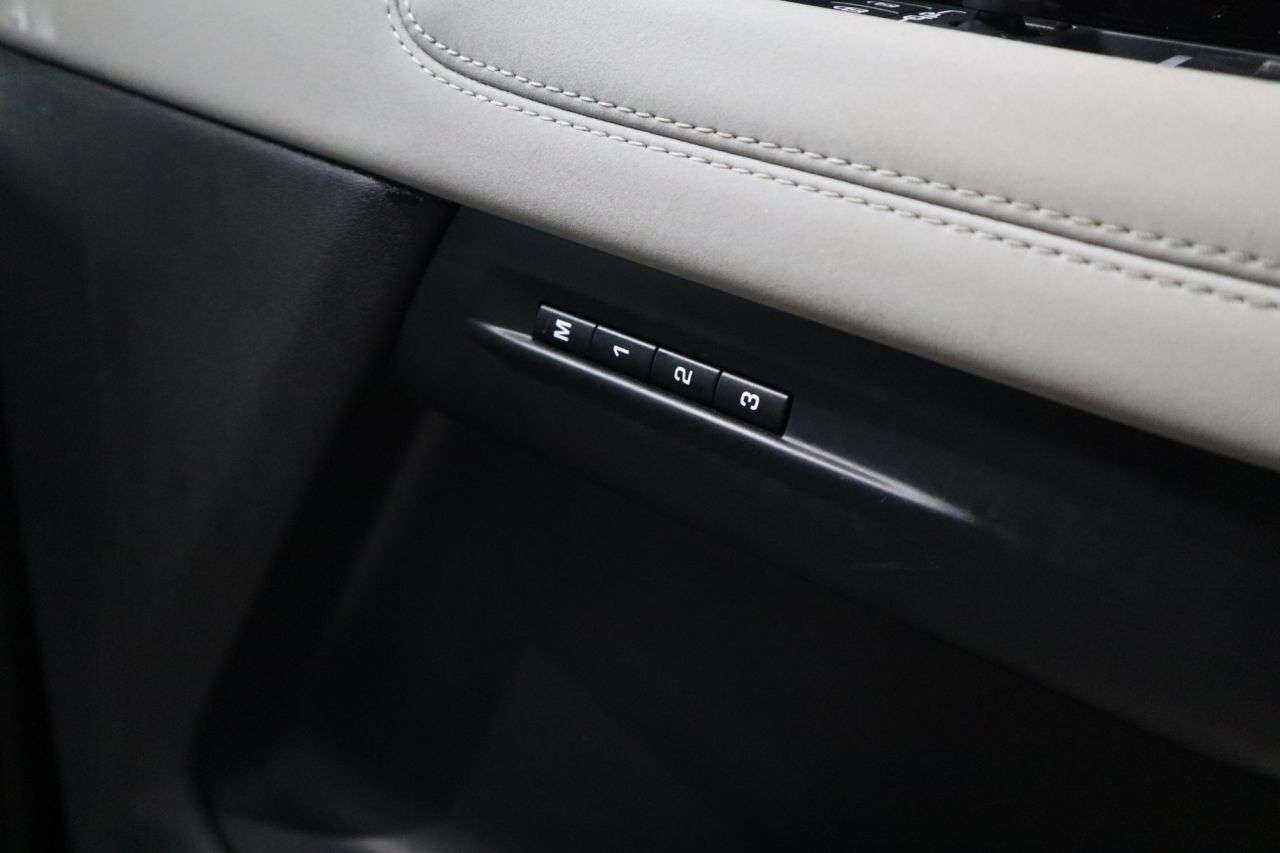 2021 LAND ROVER RANGE ROVER EVOQUE 2021 LAND ROVER RANGE ROVER EVOQUE