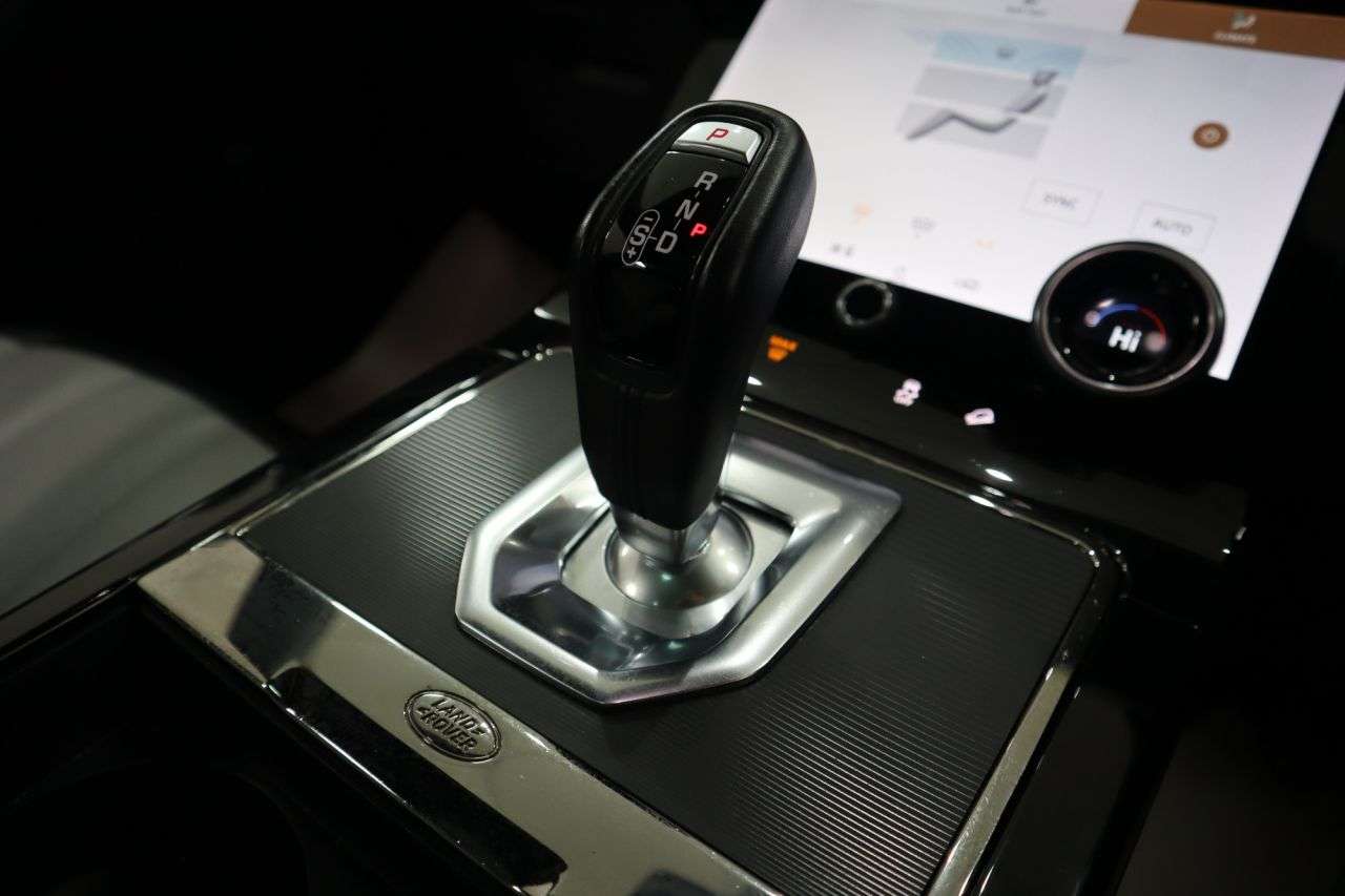 2021 LAND ROVER RANGE ROVER EVOQUE 2021 LAND ROVER RANGE ROVER EVOQUE