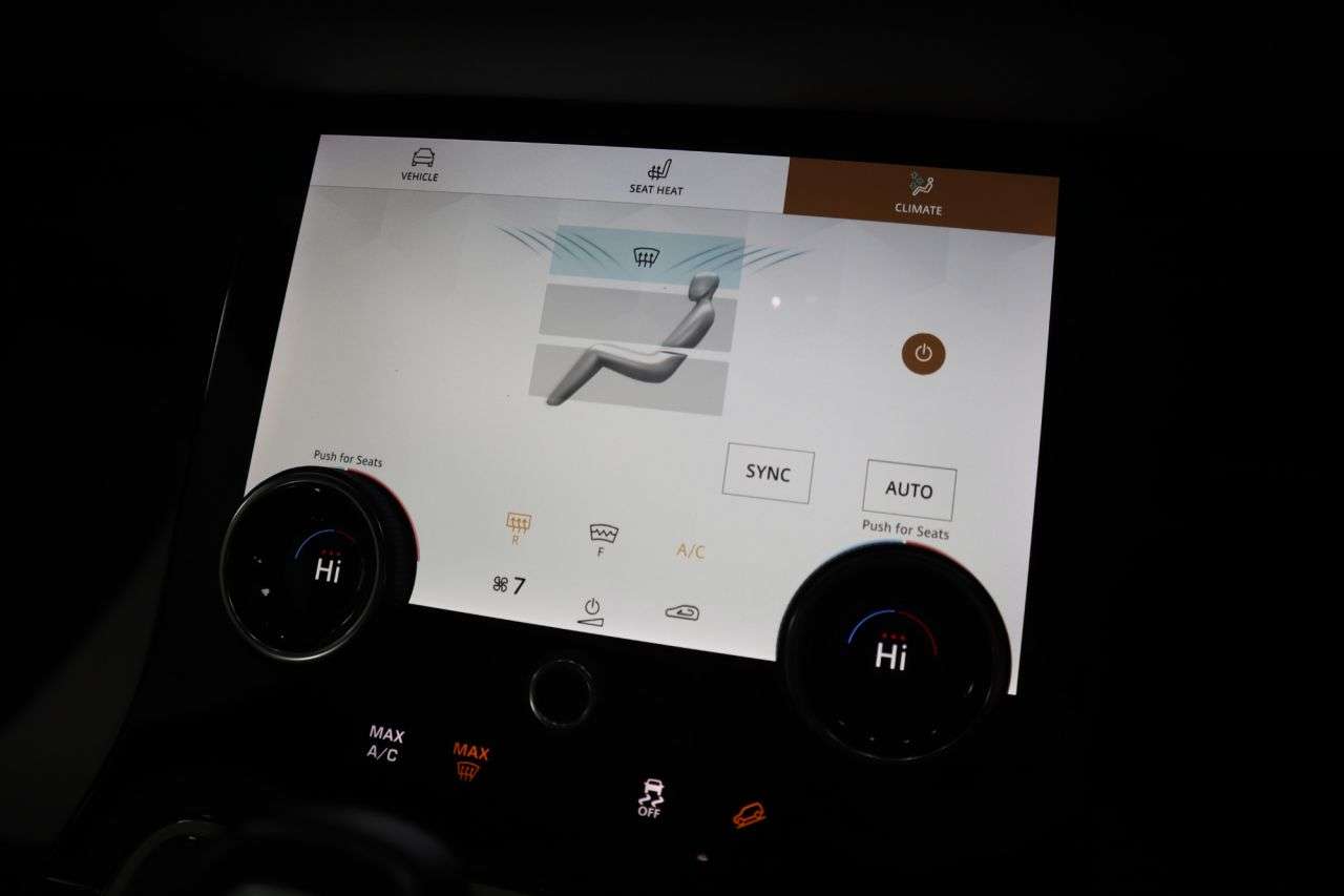 2021 LAND ROVER RANGE ROVER EVOQUE 2021 LAND ROVER RANGE ROVER EVOQUE