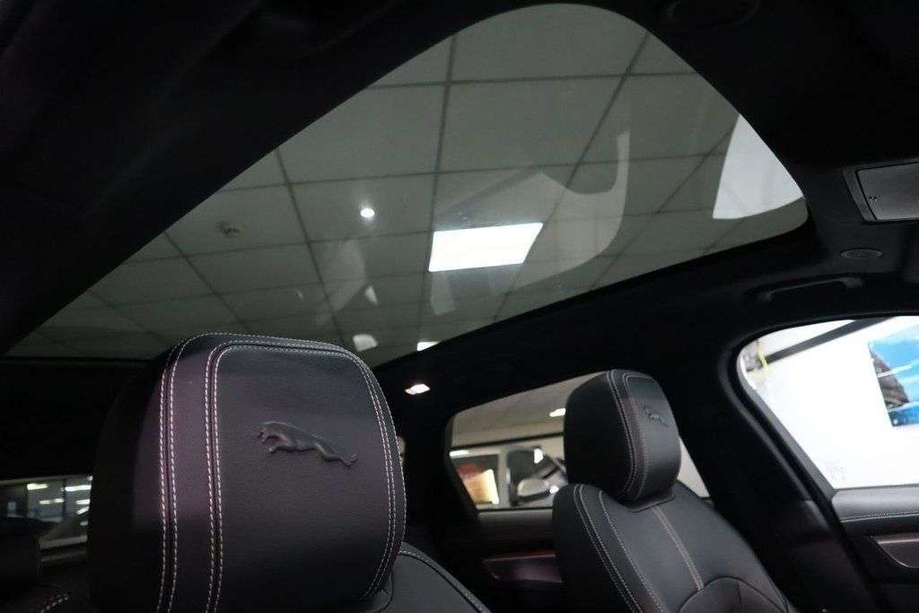 2022 JAGUAR F-PACE 2022 JAGUAR F-PACE