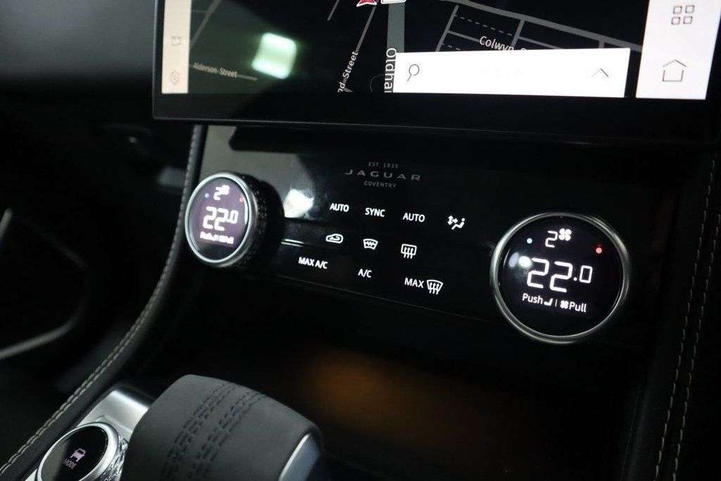 2022 JAGUAR F-PACE 2022 JAGUAR F-PACE
