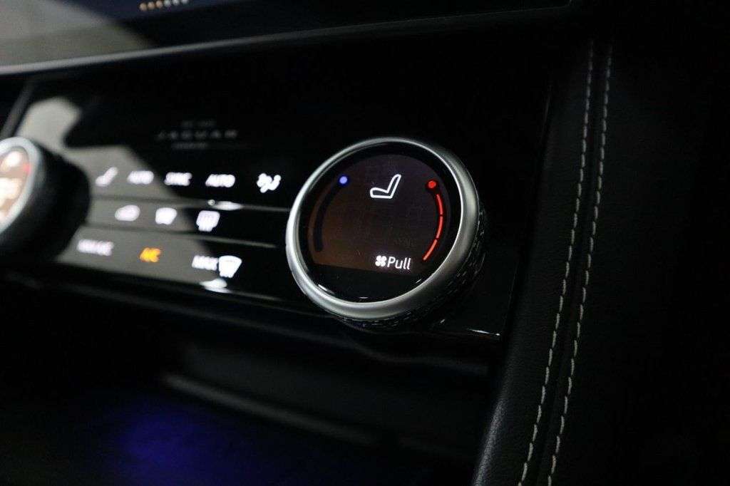 2022 JAGUAR F-PACE 2022 JAGUAR F-PACE