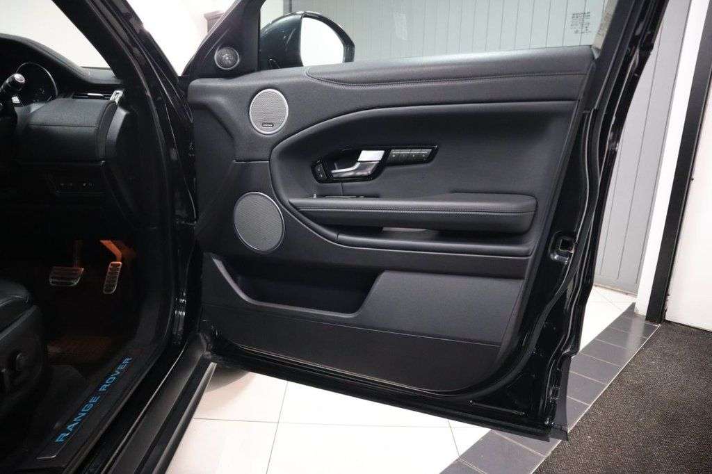 2018 LAND ROVER RANGE ROVER EVOQUE 2018 LAND ROVER RANGE ROVER EVOQUE