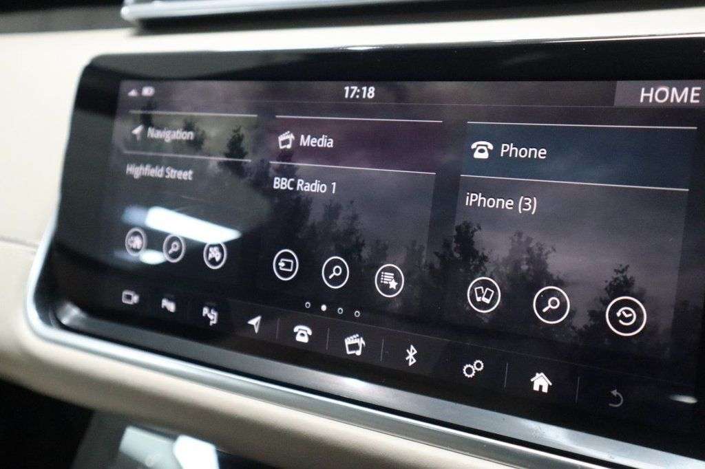 2019 LAND ROVER RANGE ROVER VELAR 2019 LAND ROVER RANGE ROVER VELAR