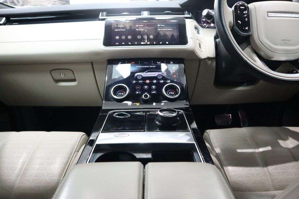 2019 LAND ROVER RANGE ROVER VELAR 2019 LAND ROVER RANGE ROVER VELAR