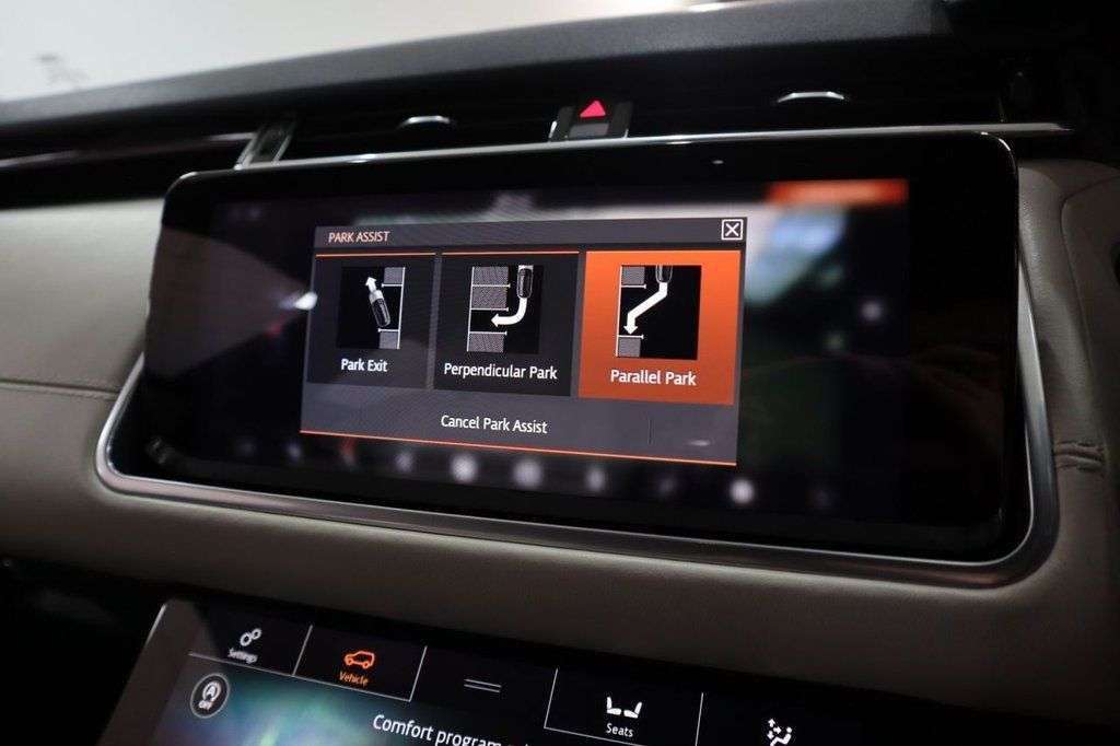 2019 LAND ROVER RANGE ROVER VELAR 2019 LAND ROVER RANGE ROVER VELAR