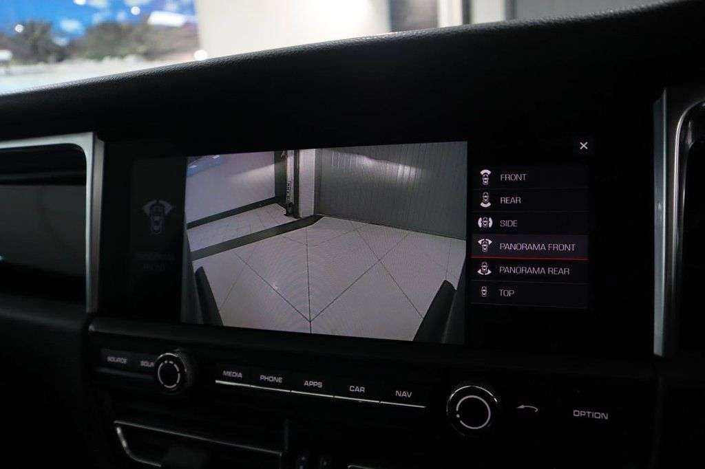 2020 PORSCHE MACAN 2020 PORSCHE MACAN