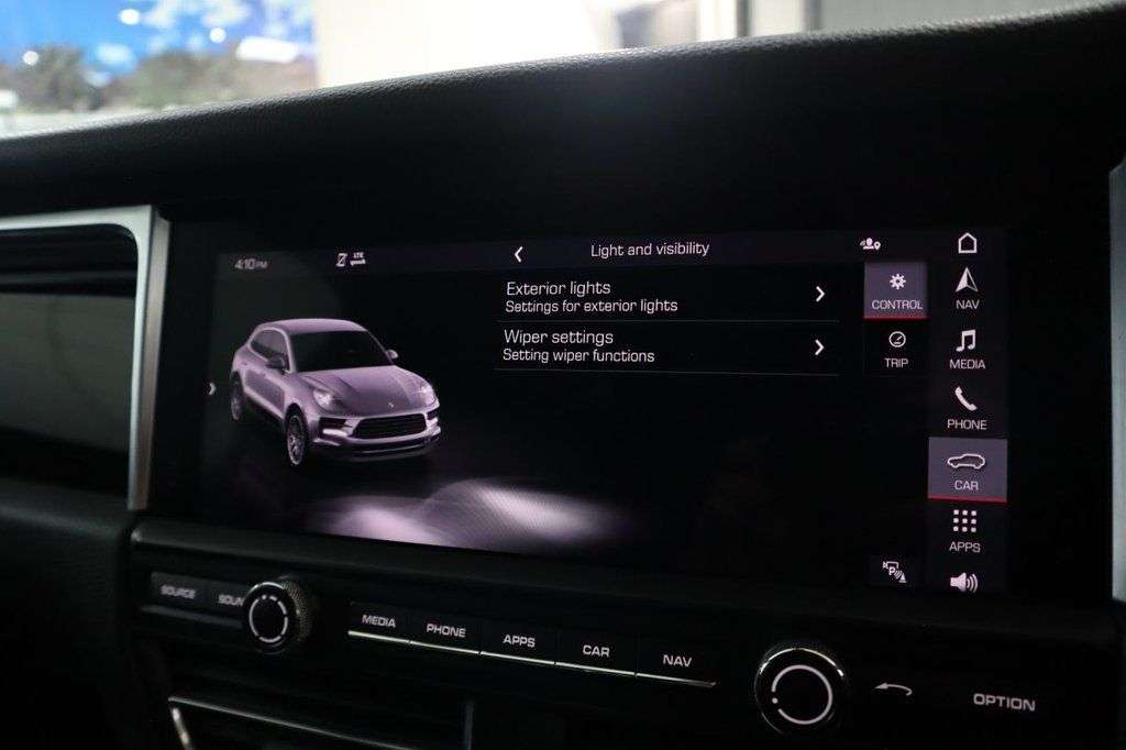 2020 PORSCHE MACAN 2020 PORSCHE MACAN