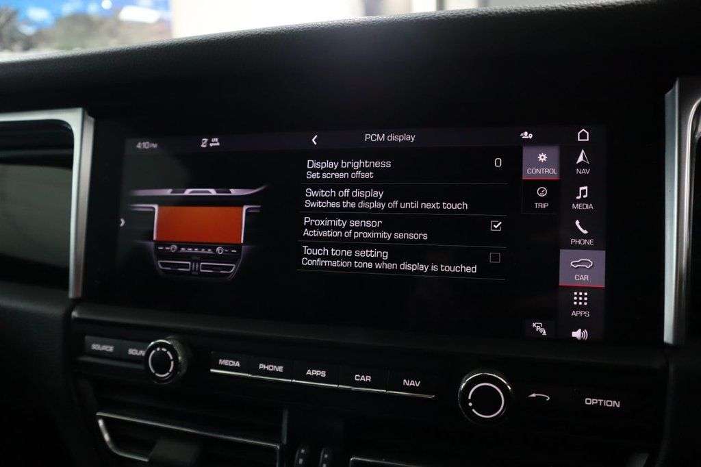 2020 PORSCHE MACAN 2020 PORSCHE MACAN