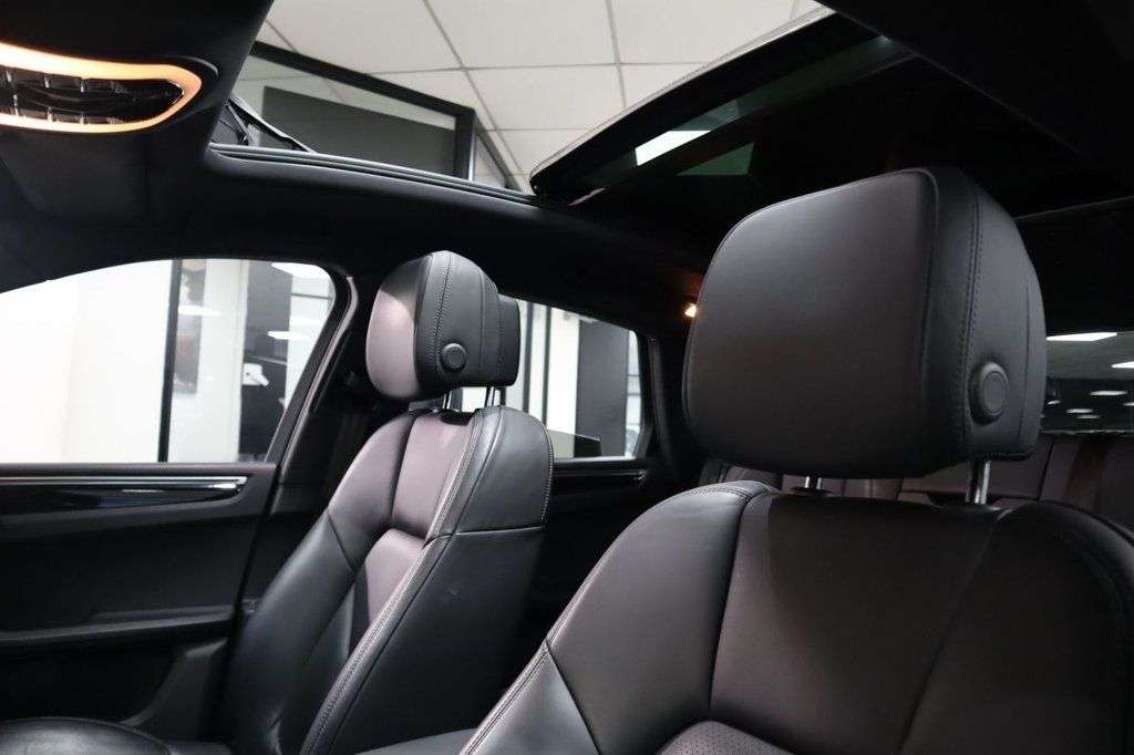 2020 PORSCHE MACAN 2020 PORSCHE MACAN