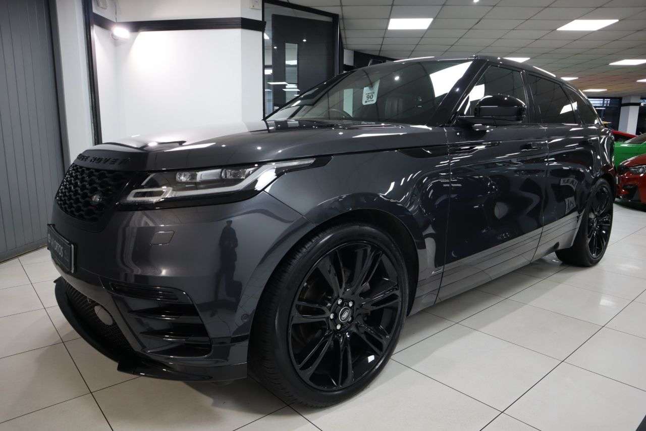 A 2019 LAND ROVER RANGE ROVER VELAR 3.0 D300 R-Dynamic HSE SUV 5dr Diesel Auto 4WD Euro 6 (s/s) (300 ps) BE QUI A 2019 LAND ROVER RANGE ROVER VELAR 3.0 D300 R-Dynamic HSE SUV 5dr Diesel Auto 4WD Euro 6 (s/s) (300 ps) BE QUI