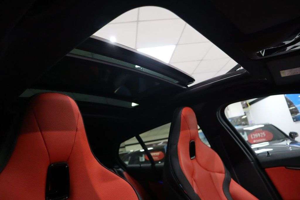 2021 BMW 1 SERIES 2021 BMW 1 SERIES