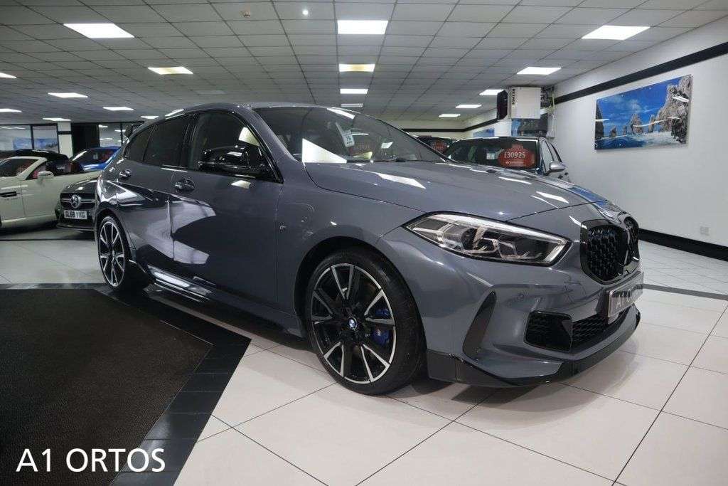 A 2021 BMW 1 SERIES 2.0 M135i Hatchback 5dr Petrol Auto xDrive Euro 6 (s/s) (306 ps) BE QUICK Y A 2021 BMW 1 SERIES 2.0 M135i Hatchback 5dr Petrol Auto xDrive Euro 6 (s/s) (306 ps) BE QUICK Y