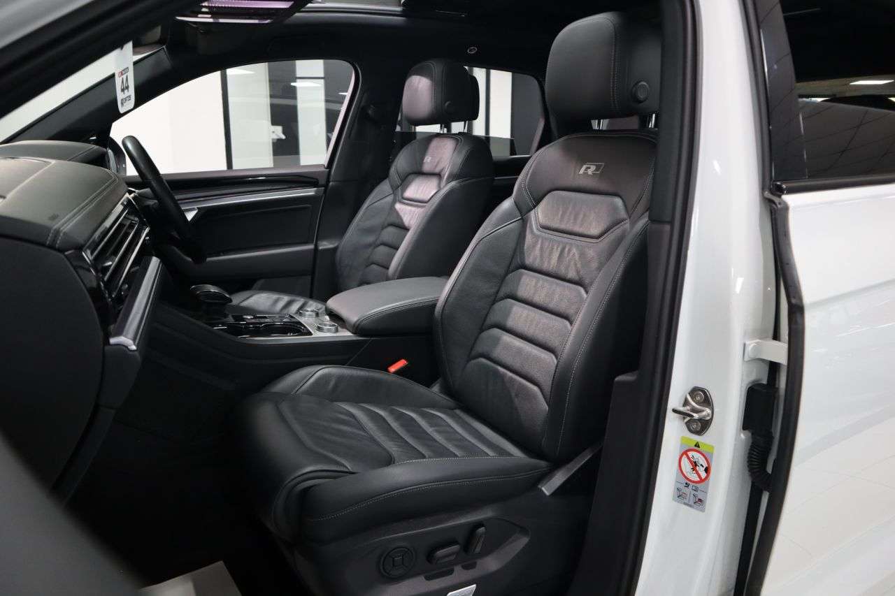 2020 VOLKSWAGEN TOUAREG 2020 VOLKSWAGEN TOUAREG