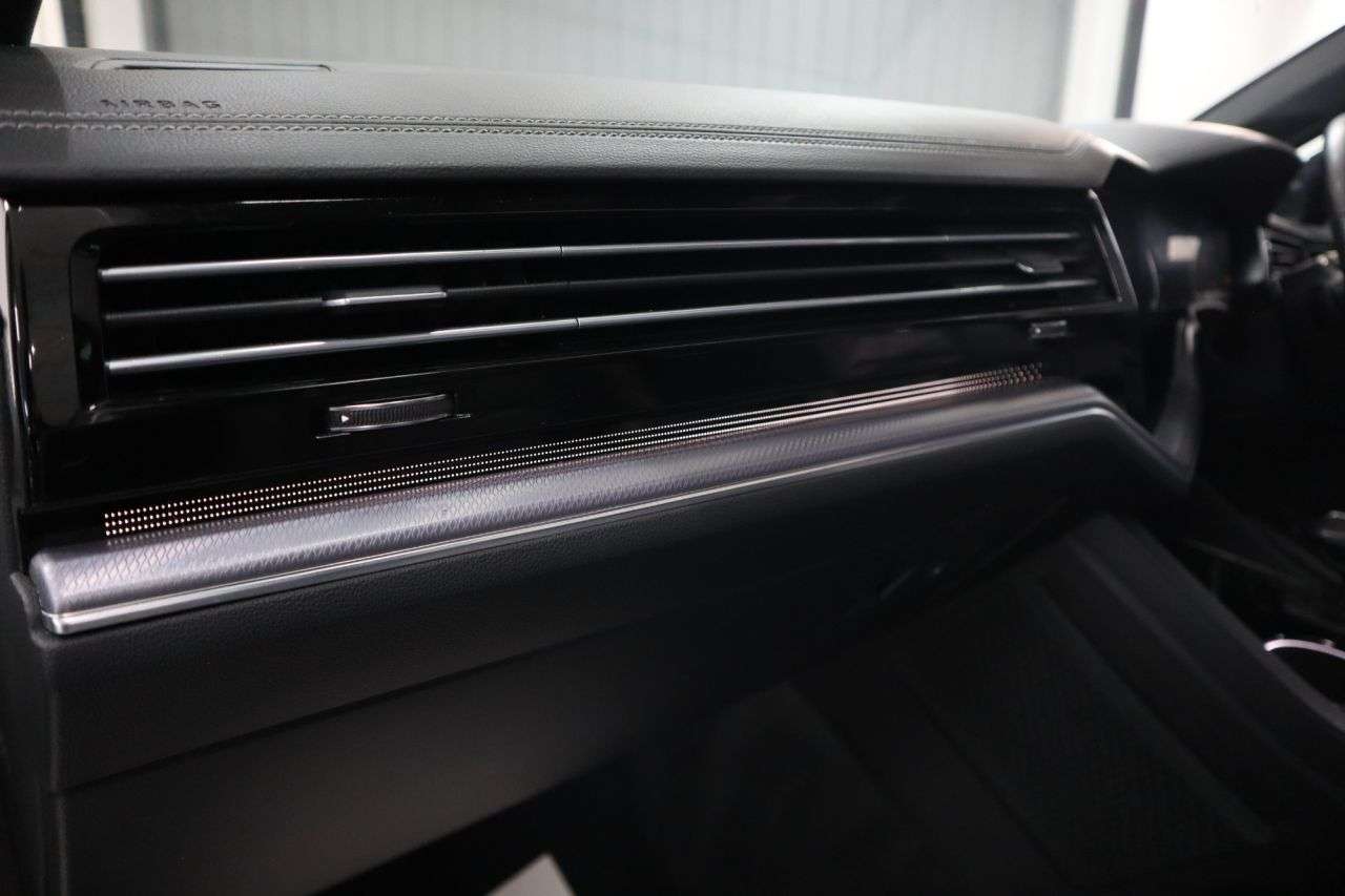 2020 VOLKSWAGEN TOUAREG 2020 VOLKSWAGEN TOUAREG