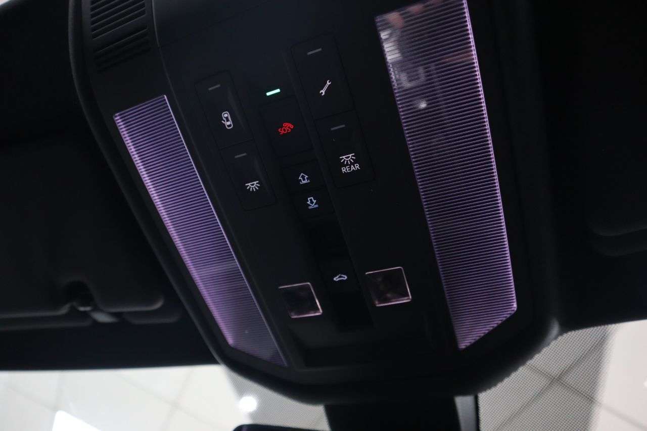 2020 VOLKSWAGEN TOUAREG 2020 VOLKSWAGEN TOUAREG