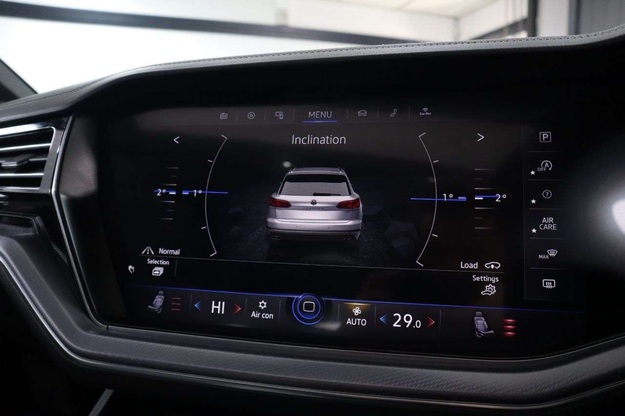 2020 VOLKSWAGEN TOUAREG 2020 VOLKSWAGEN TOUAREG