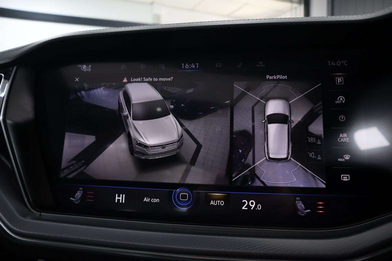 2020 VOLKSWAGEN TOUAREG 2020 VOLKSWAGEN TOUAREG