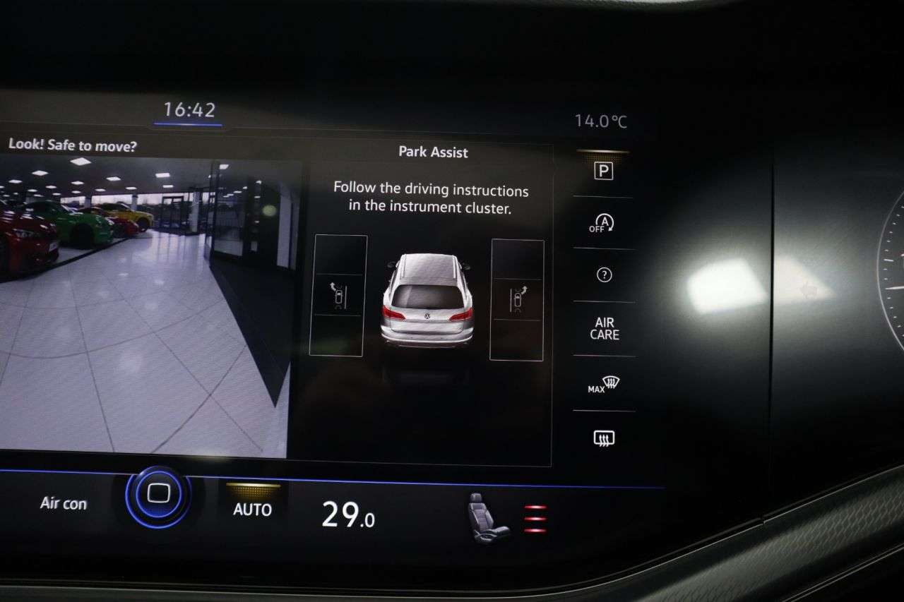 2020 VOLKSWAGEN TOUAREG 2020 VOLKSWAGEN TOUAREG