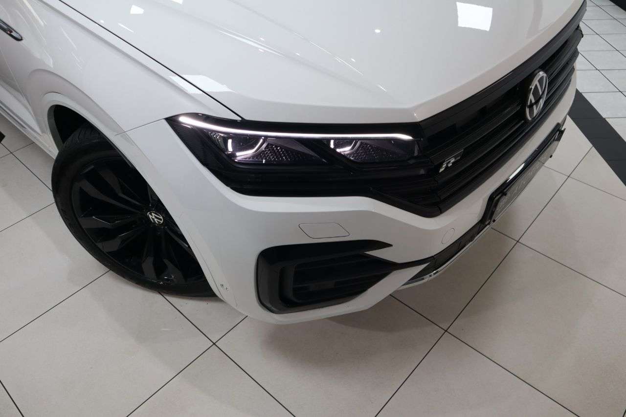 2020 VOLKSWAGEN TOUAREG 2020 VOLKSWAGEN TOUAREG